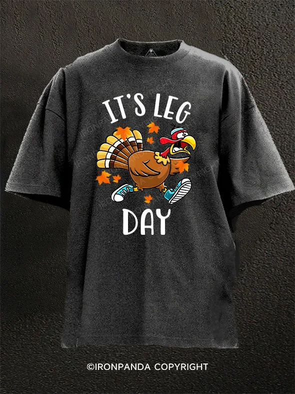 T-Shirt-Vintage-turkey it's leg day Washed Gym Shirt