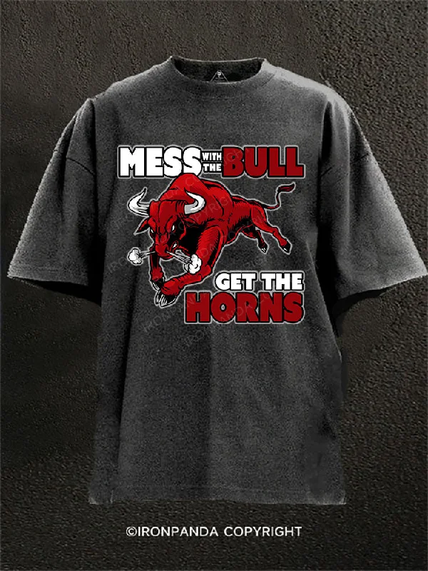 T-Shirt-Outdoor-MESS with the BULL GET the HORNS Washed Gym Shirt