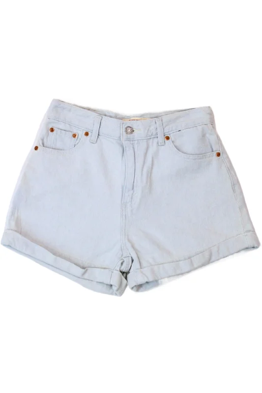 Shorts-Relaxed-Fit-Levi's - Light Wash Cuffed Shorts