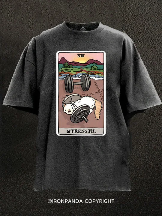 T-Shirt-Vintage-Tarot Cat Strength Washed Gym Shirt