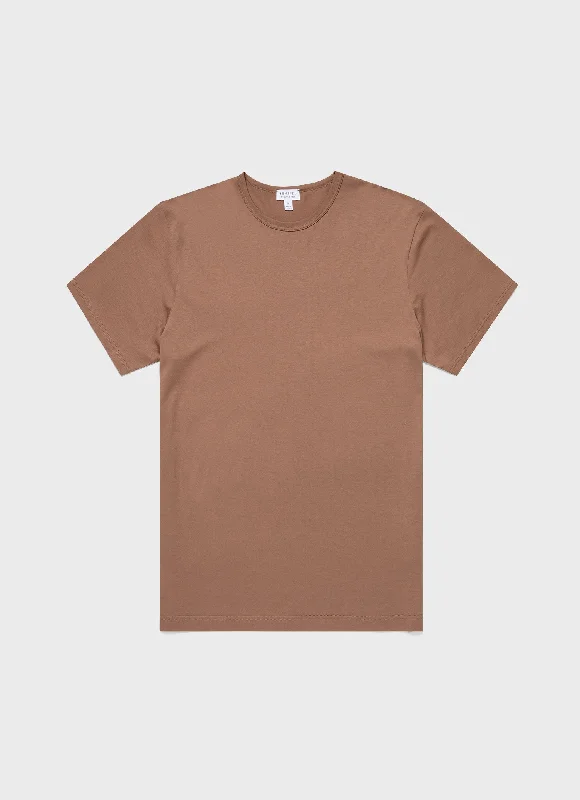 T-Shirt-Funny-Men's Classic T-shirt in Dark Sand