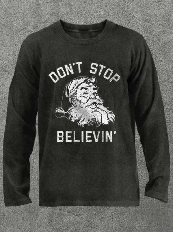 Long-Sleeve-Couple-don'st stop believing Washed Gym Long Sleeve Shirt